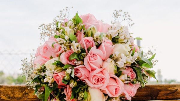 Fleurs pour défunt à Golbey